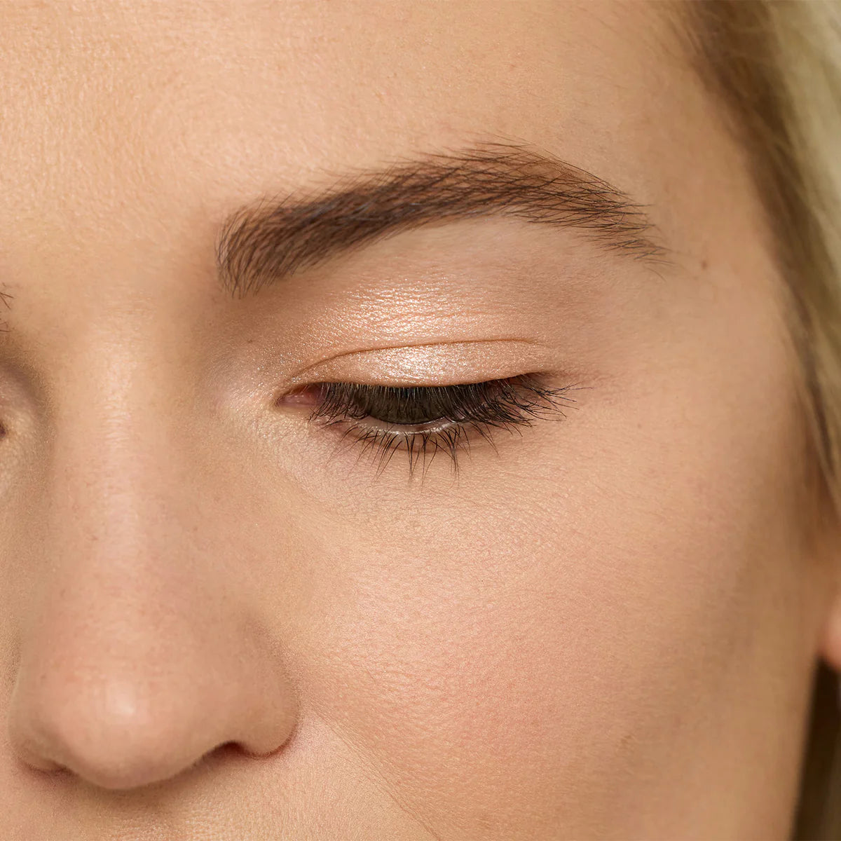 jane iredale - ColorLuxe Eye Shadow Stick - Moonstone